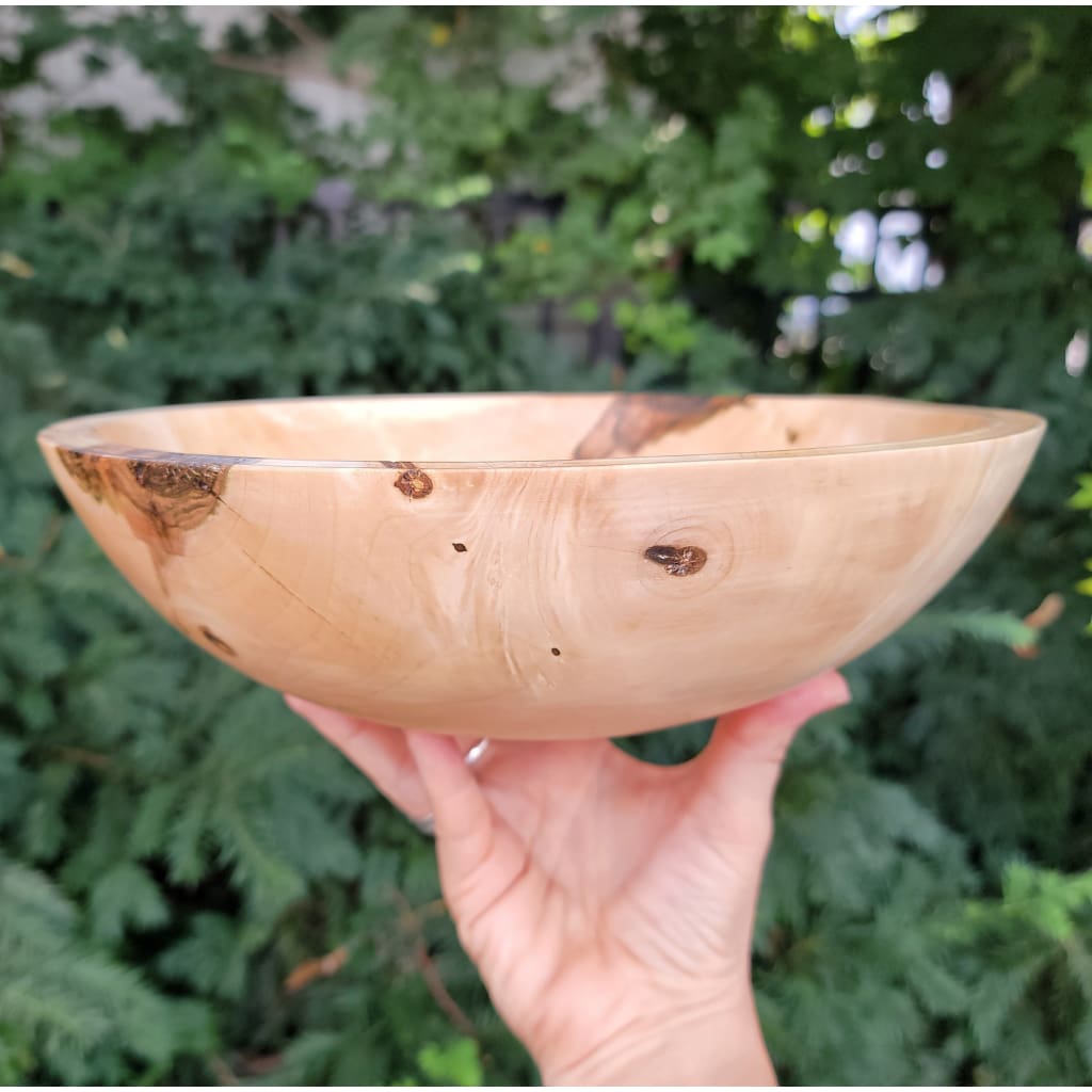 http://www.justjerseygoods.com/cdn/shop/products/large-maple-bowl-10-25-for-the-home-lifestyle-and-leather-wood-nj-gift-alan-adler-just-jersey-197.jpg?v=1628573165